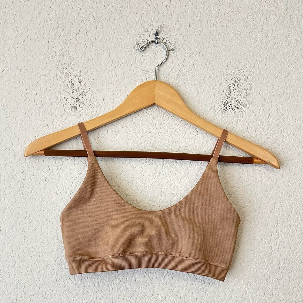 CSB x Isabelle Mathers Sports Bra Brown Seamless Workout Activewear